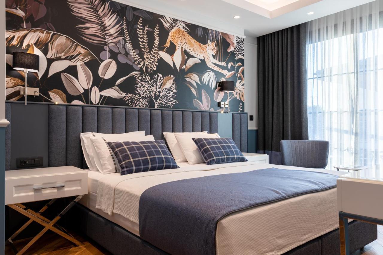 Motif Hotel Cesme Bagian luar foto